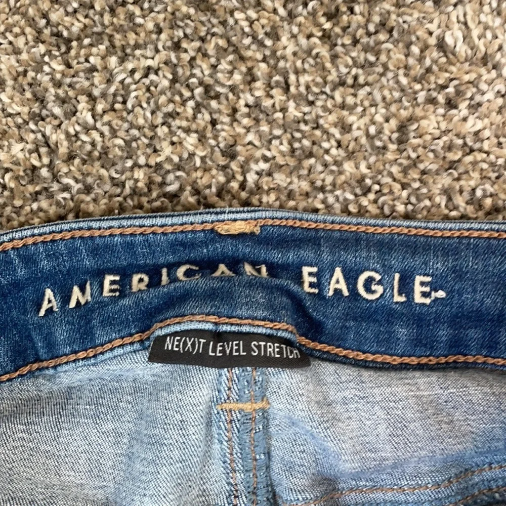 American Eagle Patched Jeans Size 0 - Picture 7 of 11